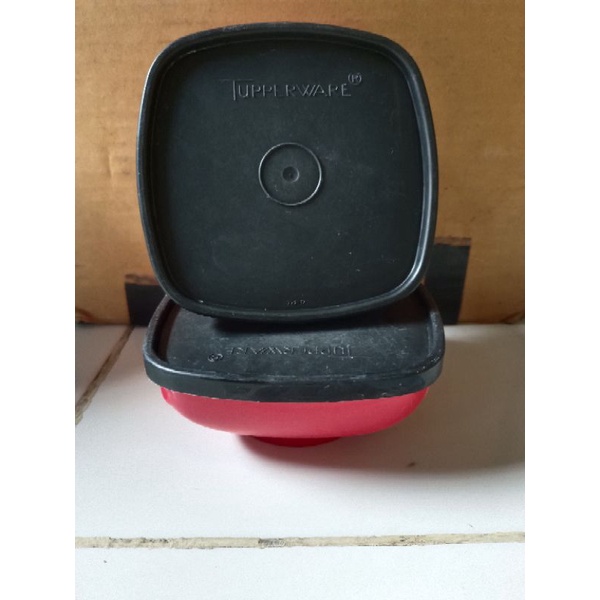 Jual Tupperware second (2pcs) | Shopee Indonesia