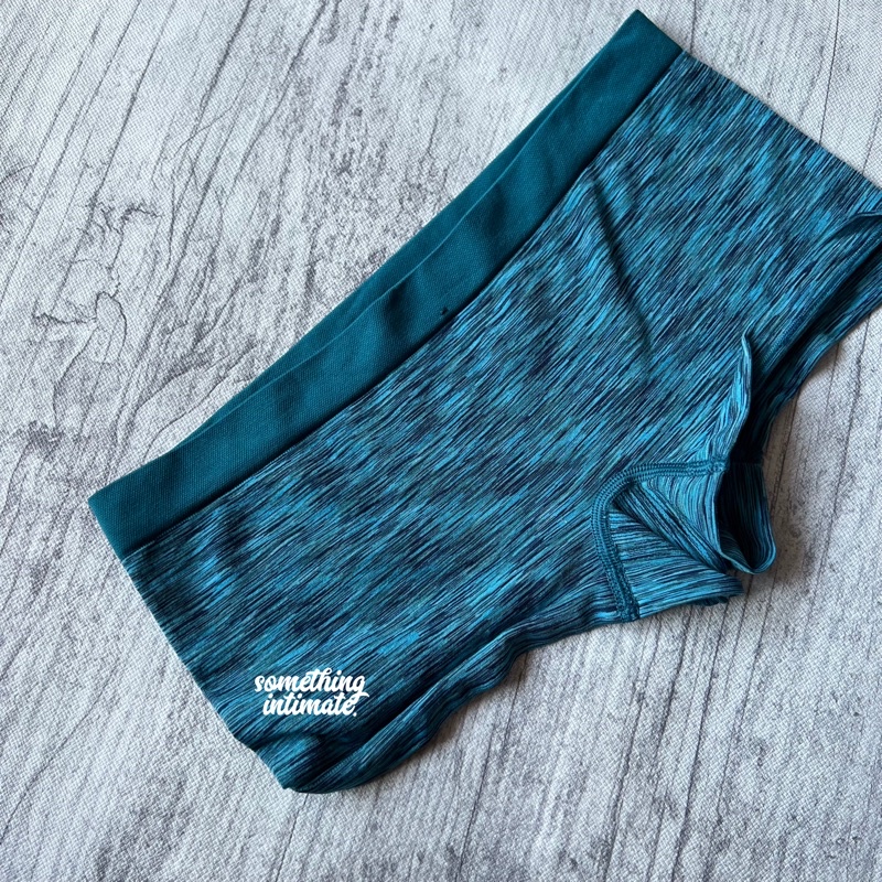 Eng katta xorozlar porno toplami