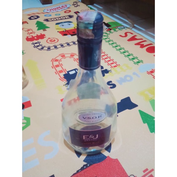 Jual BOTOL PAJANGAN BEKAS MINUMAN IMPORT | Shopee Indonesia
