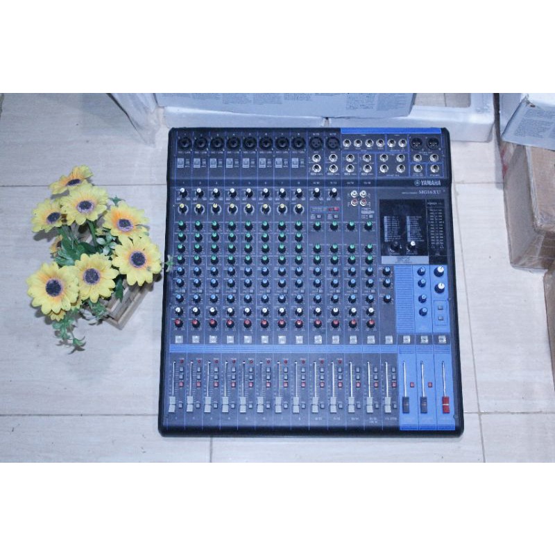 Jual Mixer Yamaha MG16XU original Yamaha Corporation Made in Malaysia Normal Jaya Segel 16