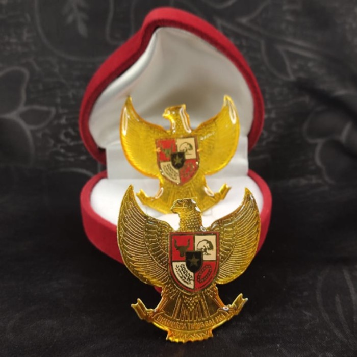 Jual Pin Bros Garuda Pancasila Shopee Indonesia