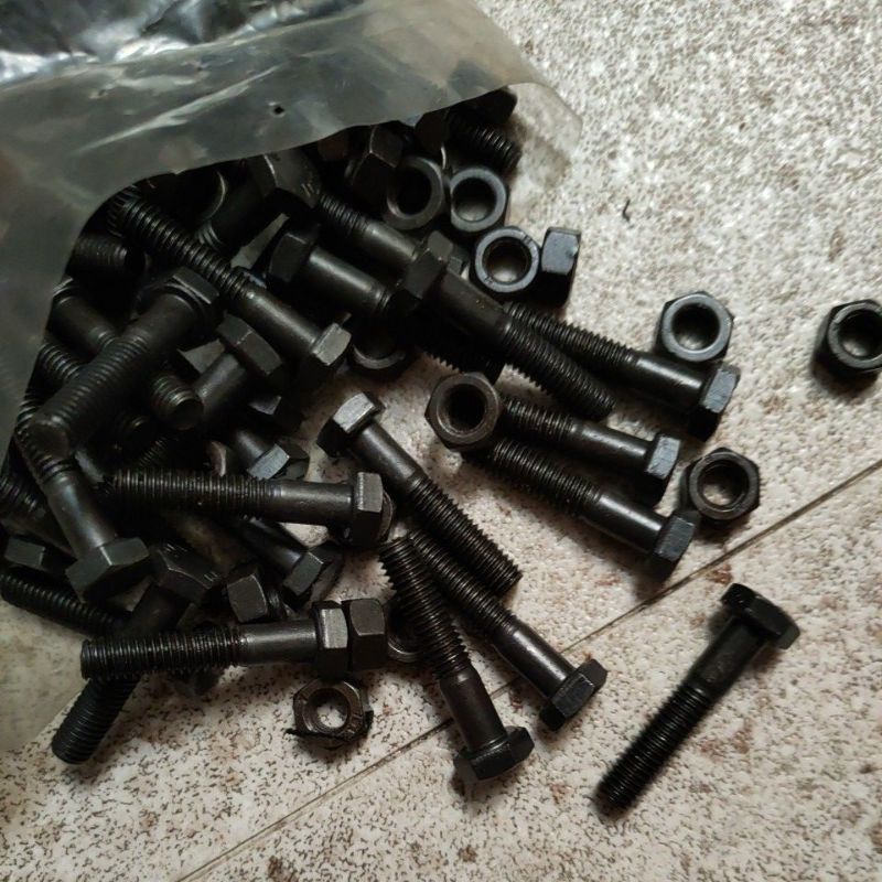 Jual baut mur baja 8.8 m6x20 / baut mur baja 8m8 m6x30 /baut mur baja 8 ...