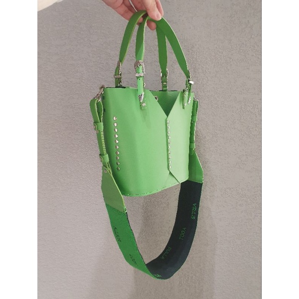 Jual TOGA PULLA 'Leather Tote Bag' - Green | Shopee Indonesia