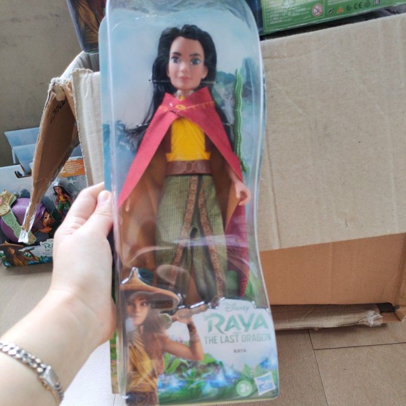 Jual Hasbro Disney Princess Rapunzel Belle Raya Tania Snow whitecomfy ...