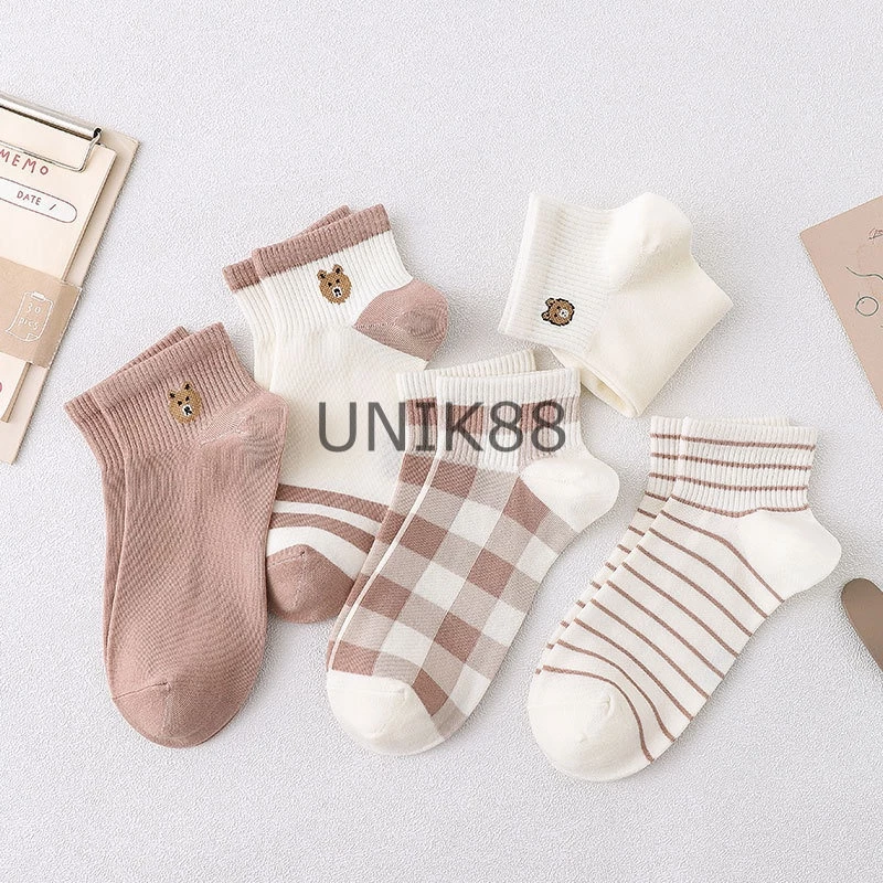 [Unik88] Kaos Kaki Beruang Panjang Wanita Pria | AutoStock