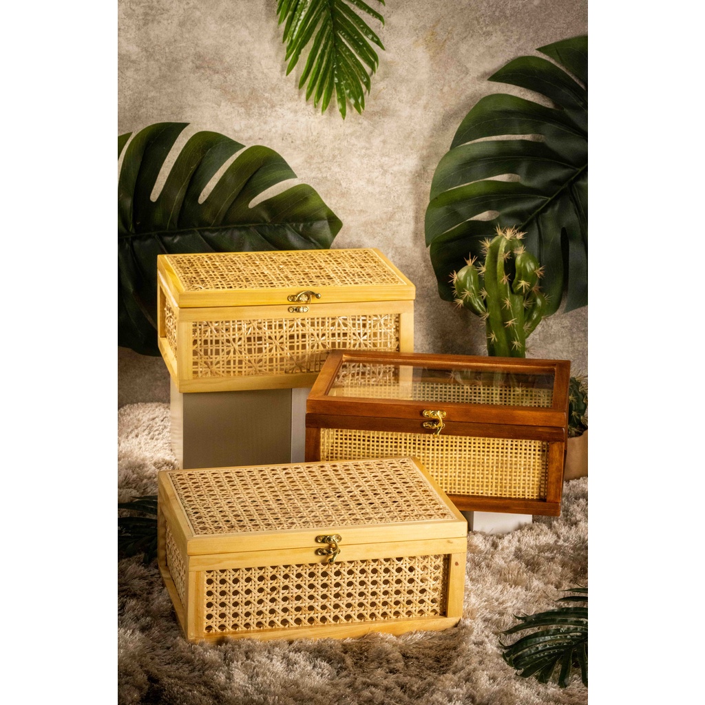 Jual BOX WEBBING/BOX HAMPERS/BOX SESERAHAN/BOX KAYU/BOX BAMBU/BOX ...