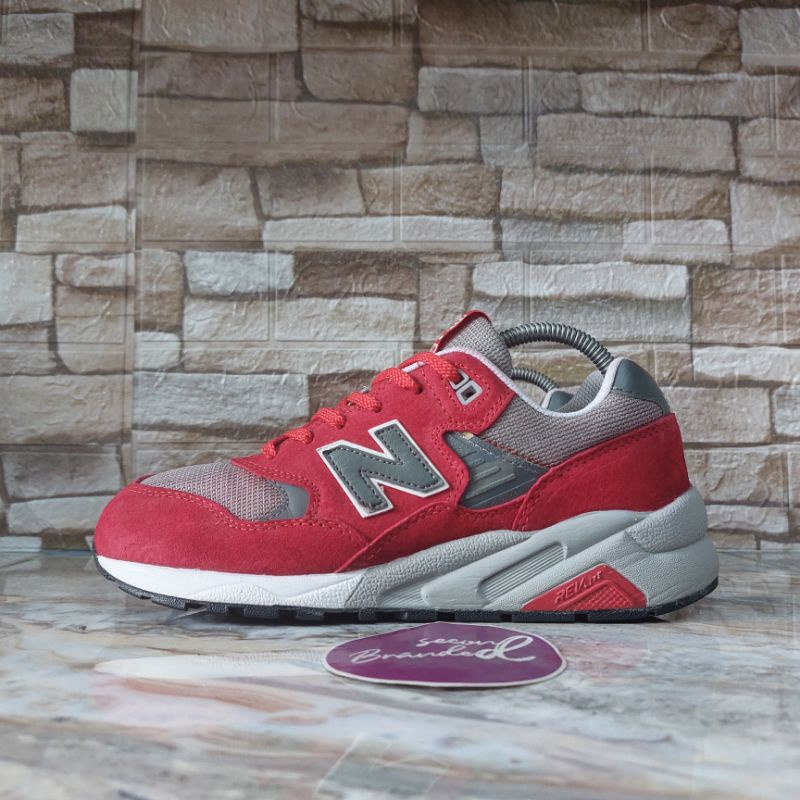 New balance hotsell mrt580 red