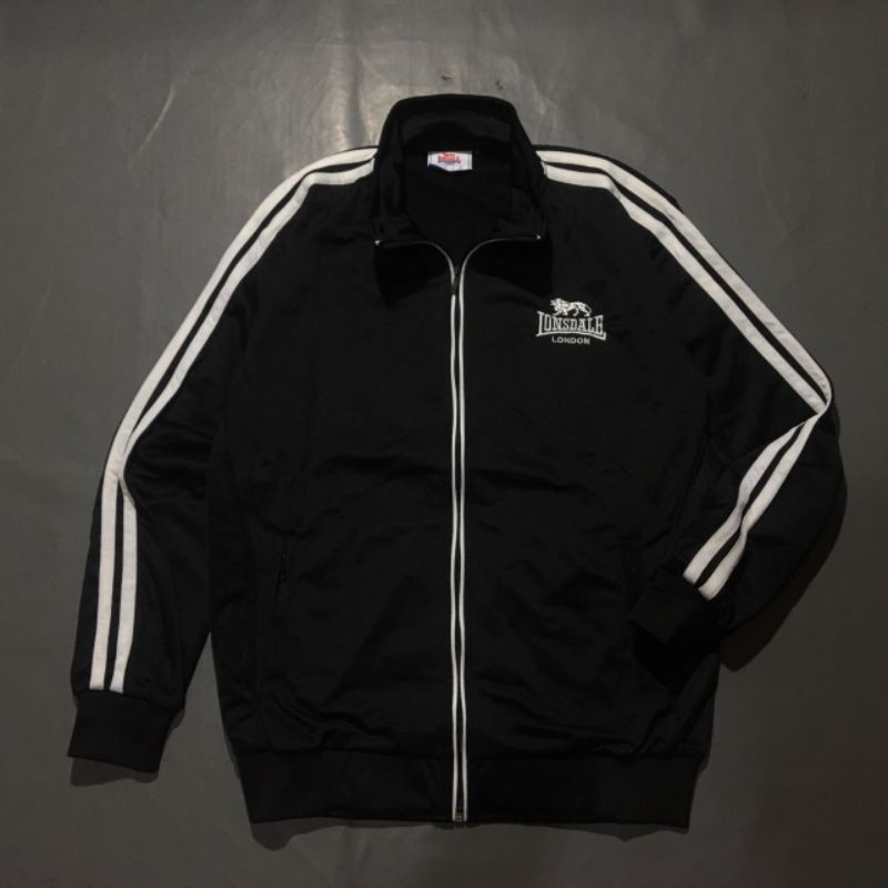 Track top outlet lonsdale