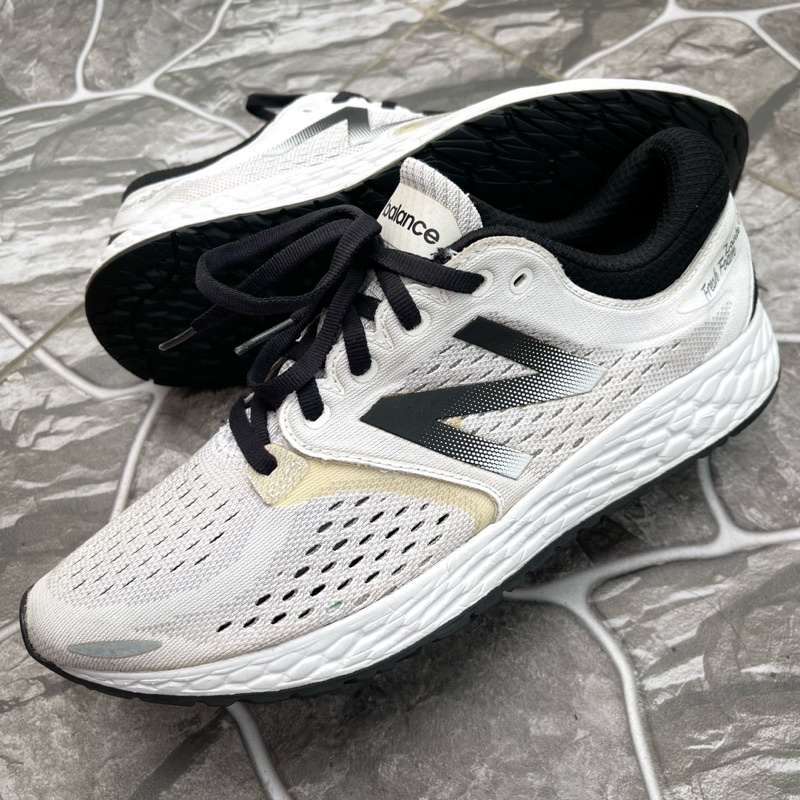 New balance hotsell zante v3 harga