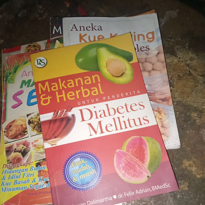 Jual Buku Makanan & Herbal Untuk Penderita Diabetes Melitus Karangan Dr ...