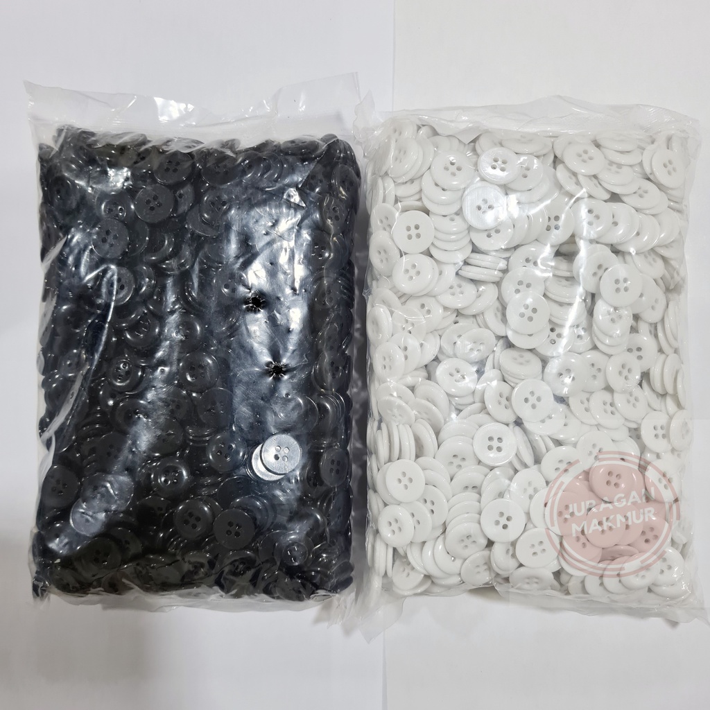 Jual [1440pcs] Kancing Dinas 14mm (22L) Lubang 4 Hitam Putih - Kancing ...