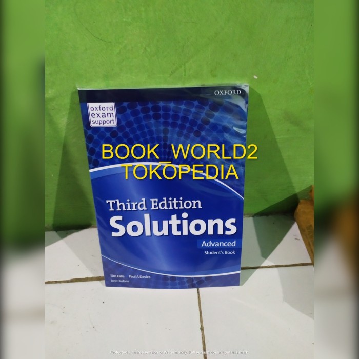 Jual jual solutions advanced students book 3rd third edition tim falla