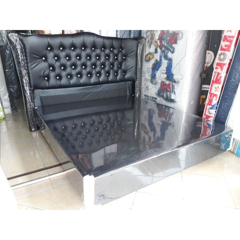 Jual DIVAN DAN SANDARAN GARUDA/LARISSA (CUSTOM) BAHAN OSCAR | Shopee ...