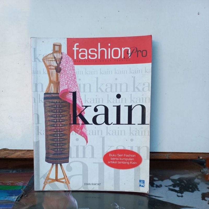 Jual Buku Busana - Fashion Pro Kain (Buku Seri Fashion Berisi Kumpulan ...