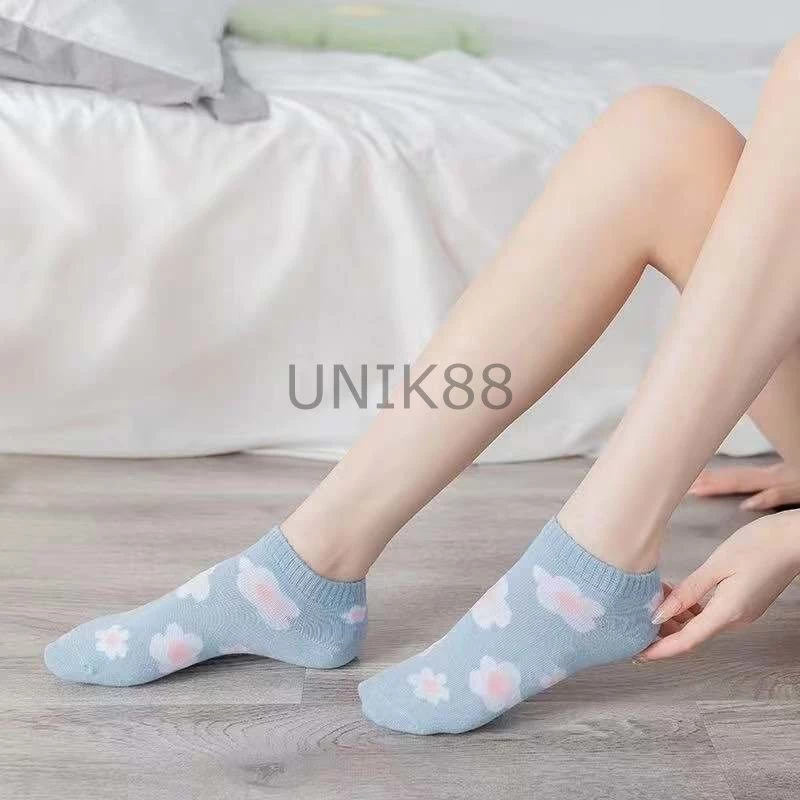[UNIK88] Kaos Kaki Wanita Motif Bunga Biru Renda Garis Korea  / Kaos Kaki Semata kaki ankle shock | AutoStock