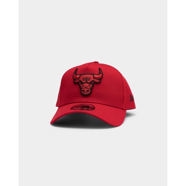Jual TOPI NEW ERA BULLS RED Adjustable Frame (Import) | Shopee Indonesia
