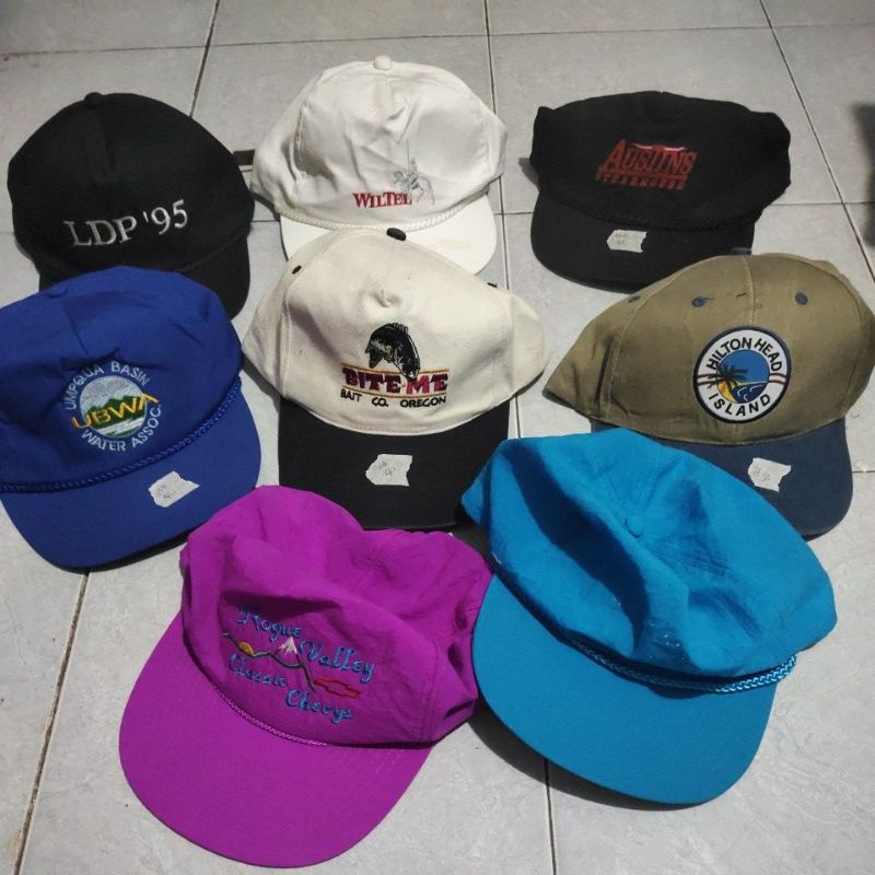 Topi New era dan Mitchell and ness - Main Image