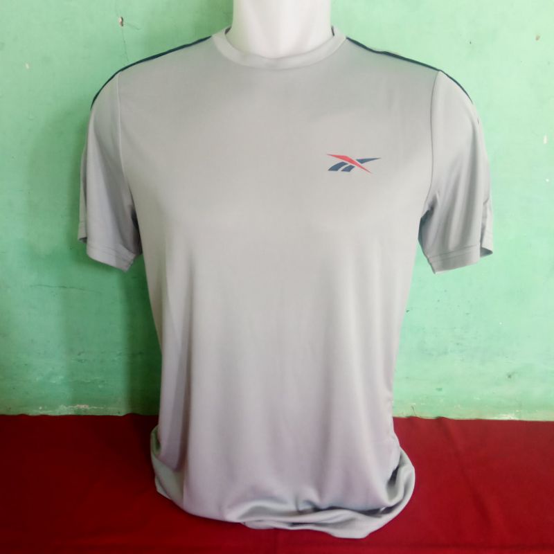 Jual Baju Olahraga Reebok Cowok Sale / ukuran M | Shopee Indonesia
