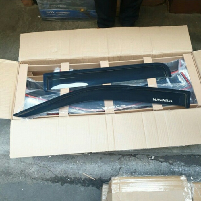 Jual Nissan Navara Lama D40 Talang Air Hujan | Shopee Indonesia