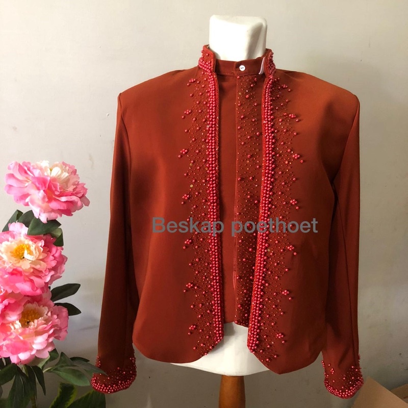 Jual Beskap teracota jawa hewes solo terracotta terakota merah bata