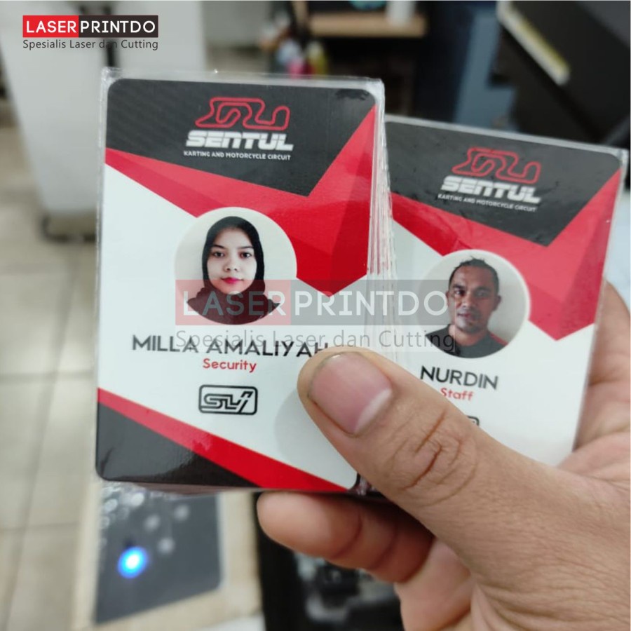 Jual Cetak Id Card Cetak Pvc Cetak Name Tag Shopee Indonesia 5305