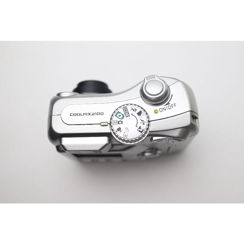ニコン NIKON COOLPIX 2100 #437-1 ニコン NIKON COOLPIX 2100 #437-1（Nikon Coolpix 2100 2MP
