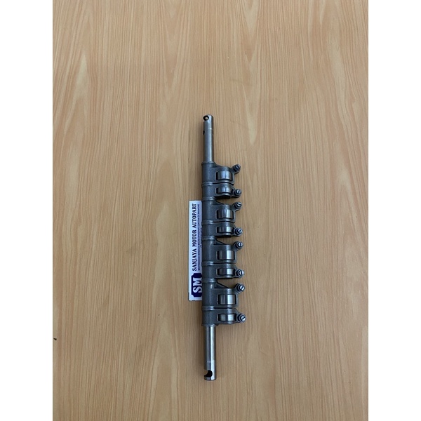 Jual Templar tenplar roker arm rocker arm arem platuk pelatuk IN honda