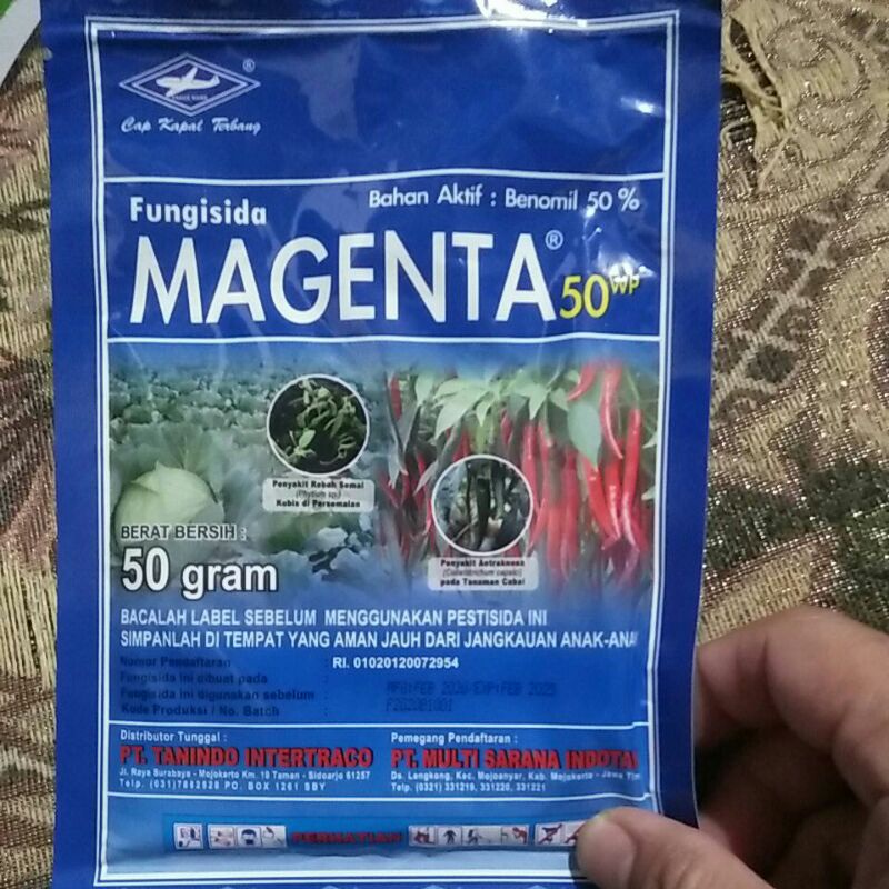Jual fungisida MAGENTA 50 WP, bahan aktif Benomil 50%, kemasan 50 gram ...