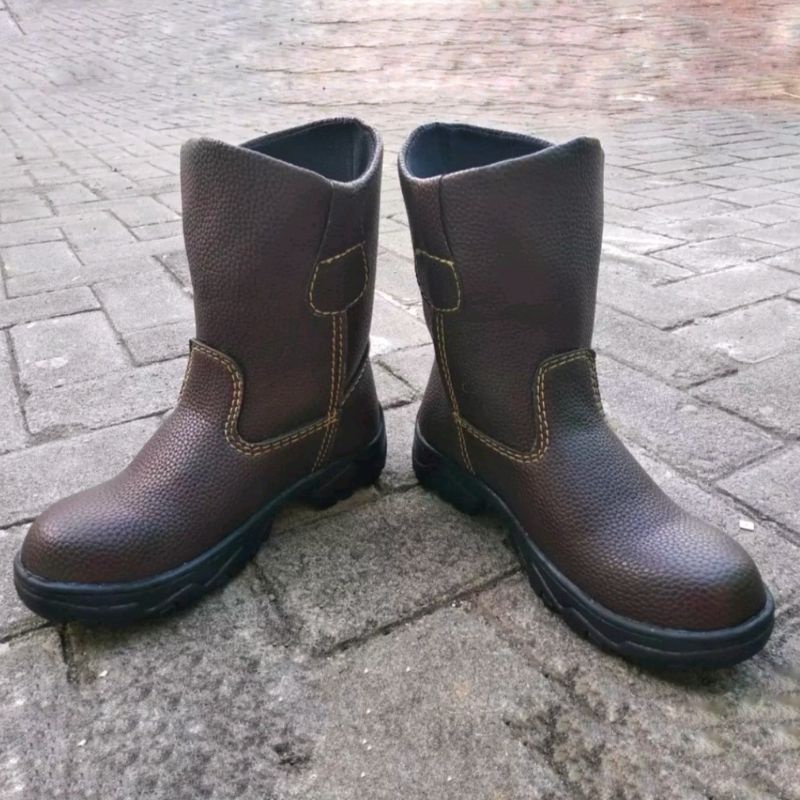 Jual sepatu safety proyek ujung besi | Shopee Indonesia