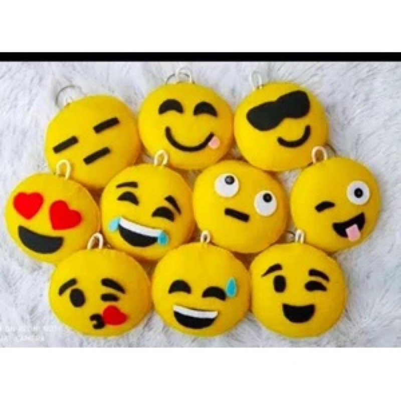 Jual Gantungan Kunci Emoticon / Emoji dari Kain Flanel | Shopee Indonesia