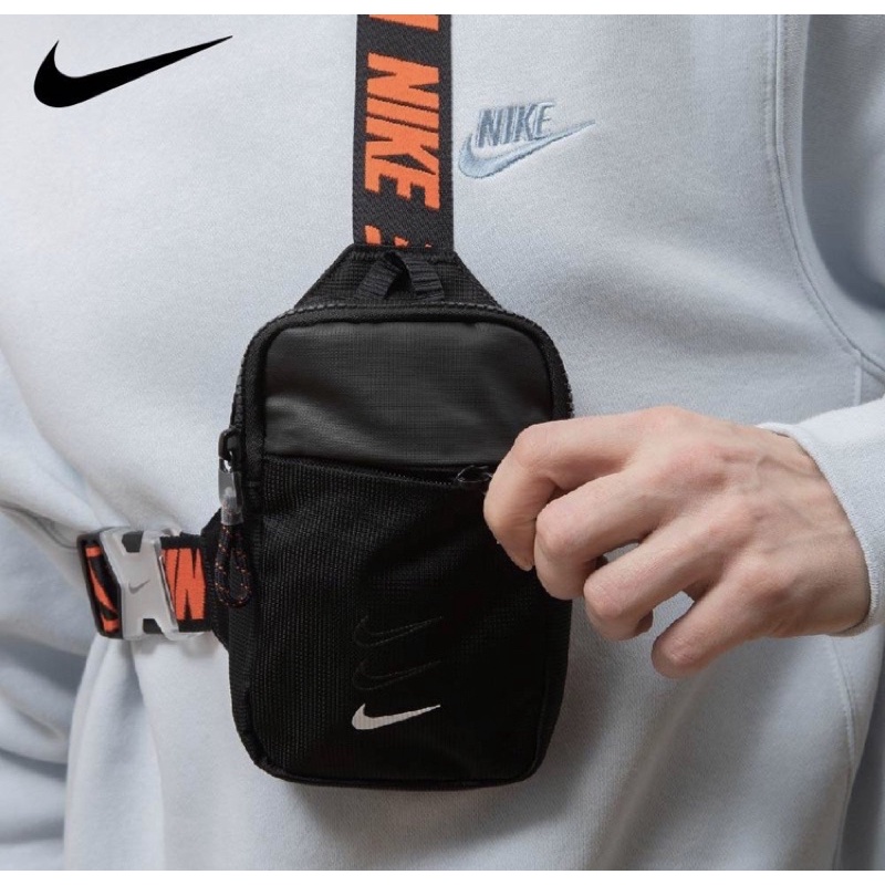 Jual Mini Pack Bag Nike Hip Bag Essential Small bag Tas slempang waistbag waistpack Pria dan wanita SALE Shopee Indonesia