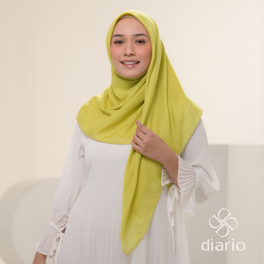 Diario Kerudung Segi Empat Ultrafine Plain Scarf Voal Yellow Series