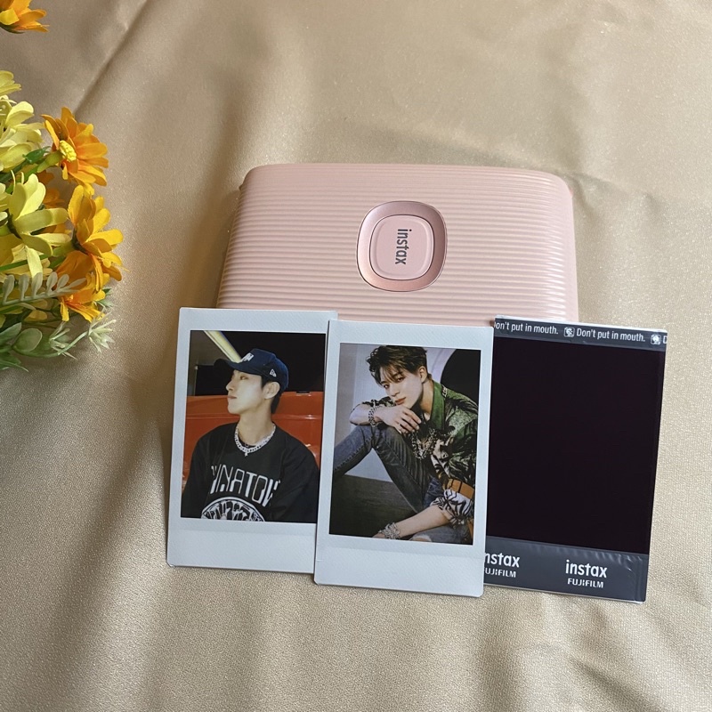 Jual CETAK FOTO POLARID INSTAX FUJIFILM | Shopee Indonesia