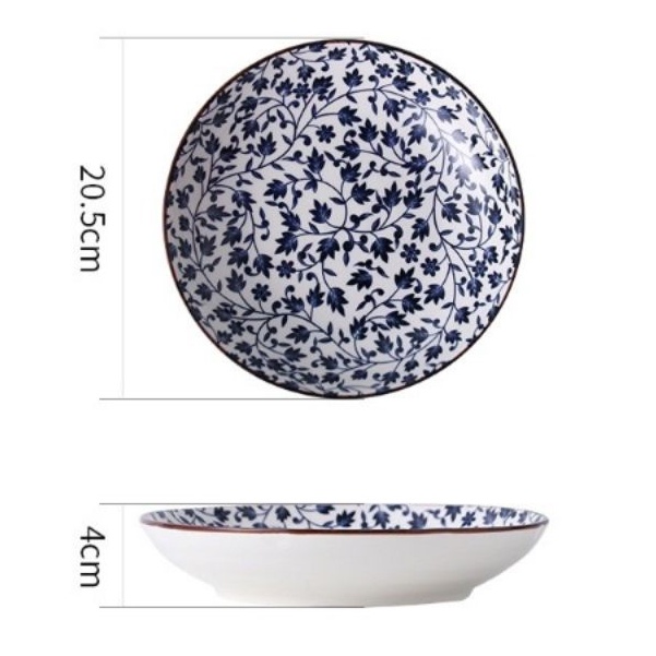 Kuah cham chum daging sapi dalam piring keramik