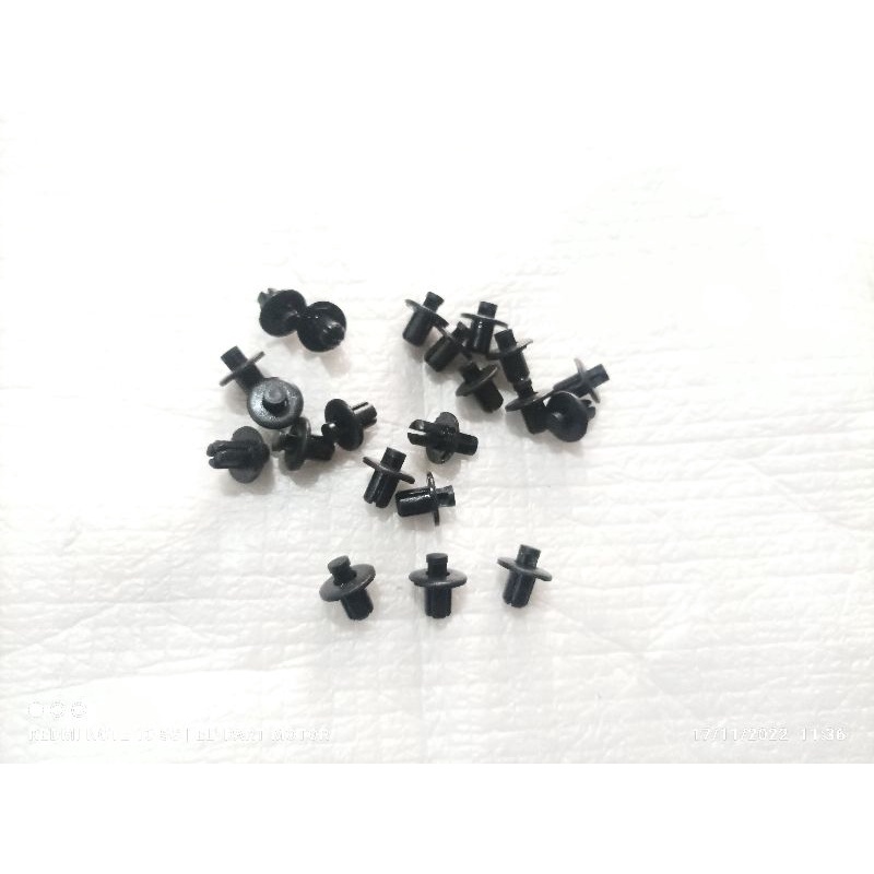 Jual paku rivet asli yamaha NMAX AEROX MIO J | Shopee Indonesia