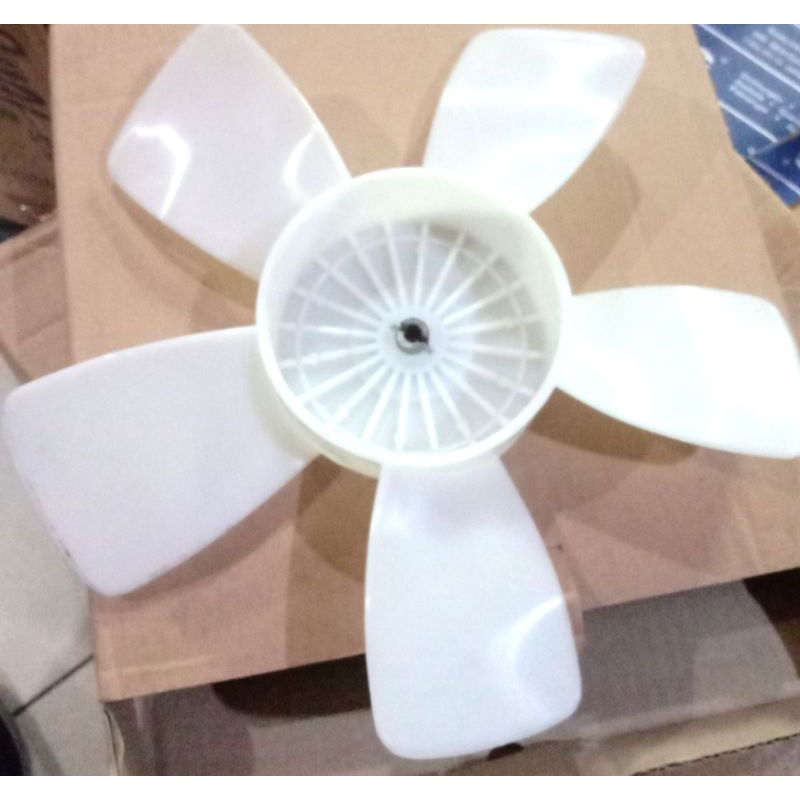 Jual KIPAS RADIATOR / FAN BLADE MOBIL TIMOR/KIA CARNIVAL 5 BALING ...