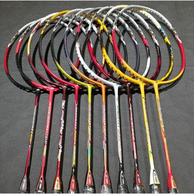 YONEX　アーマーテック700 YONEX ARMORTEC 700 アーマーテック700 バトミントンラケット