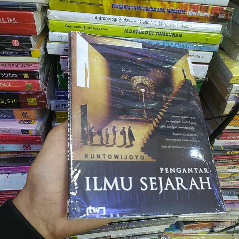 Jual PENGANTAR ILMU SEJARAH - KUNTOWIJOYO | Shopee Indonesia