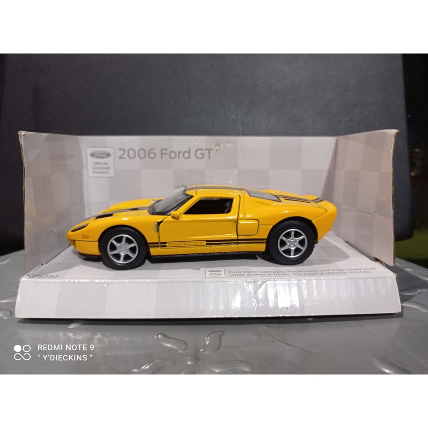 Jual Diecast Kinsmart 2006 Ford GT - Yellow Strip Black | Shopee Indonesia