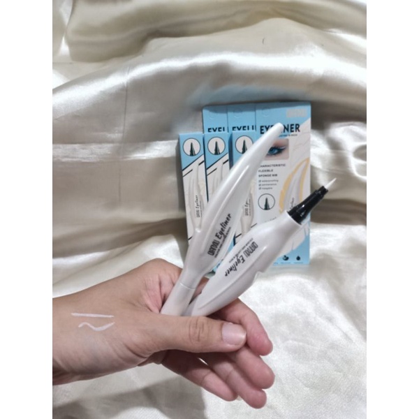 Jual [ SATUAN ] QIANXIU EYELINER WHITE Shopee Indonesia