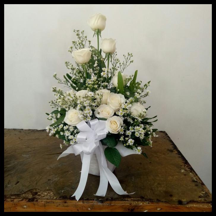 Jual Bunga Meja Hias Rangakaian Bunga Hadiah Anniversary | Shopee Indonesia