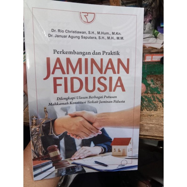 Jual PERKEMBANGAN DAN PRAKTIK JAMINAN FIDUSIA DILENGKAPI ULASAN ...