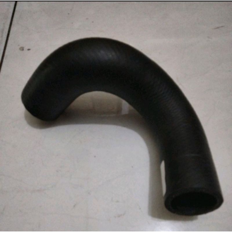 Jual Selang Radiator Innova Reborn Bawah (ORI) | Shopee Indonesia