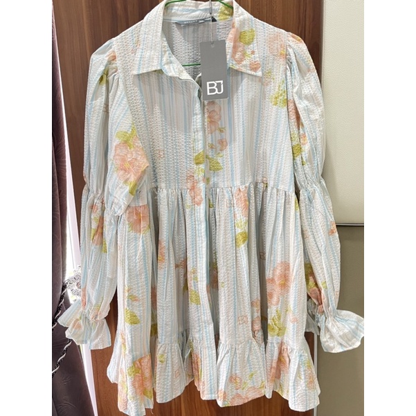 Diantha Ruffle Shirt - Peach Blue