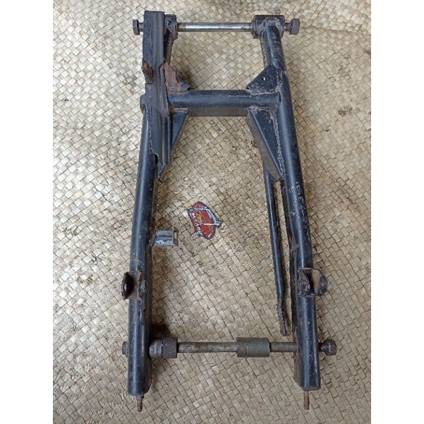 Jual Swing Arm Bajaj Pulsar Cc Oval Shopee Indonesia