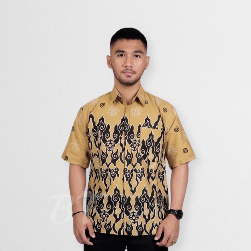 Jual BATIK TRUSMI Kemeja Kerja Batik Pria Lengan Pendek Mega Mendung ...