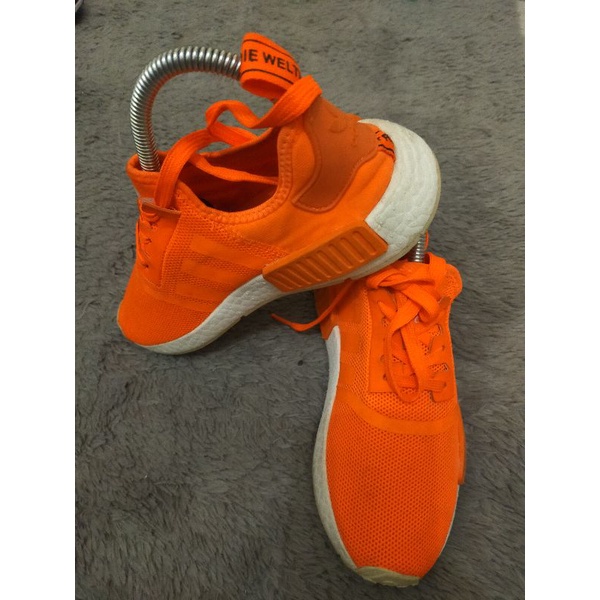 adidas nmd r1 triple solar red