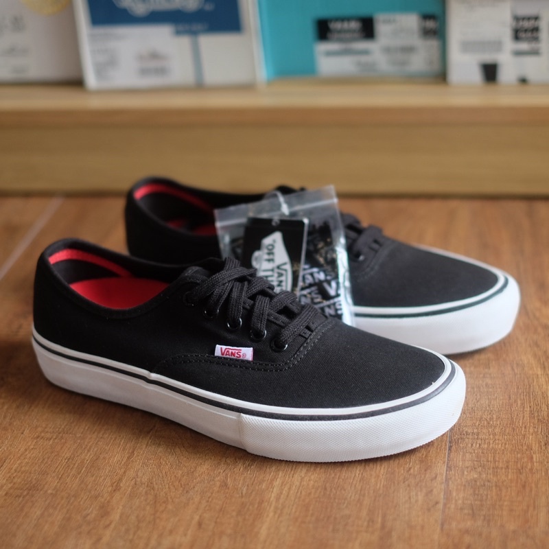 Vans Authentic Pro Black Canvas