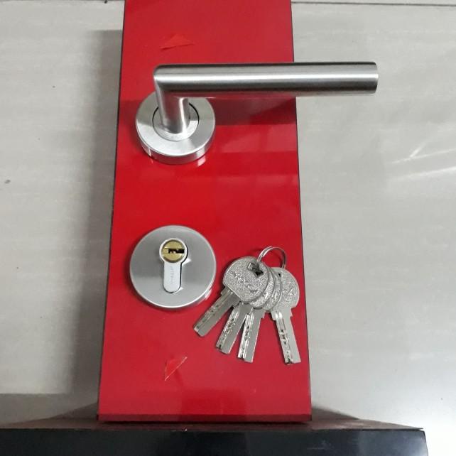 Jual Handle Kunci Pintu Rumah Roses Minimalis Stainless Komputer Key Drc Shopee Indonesia