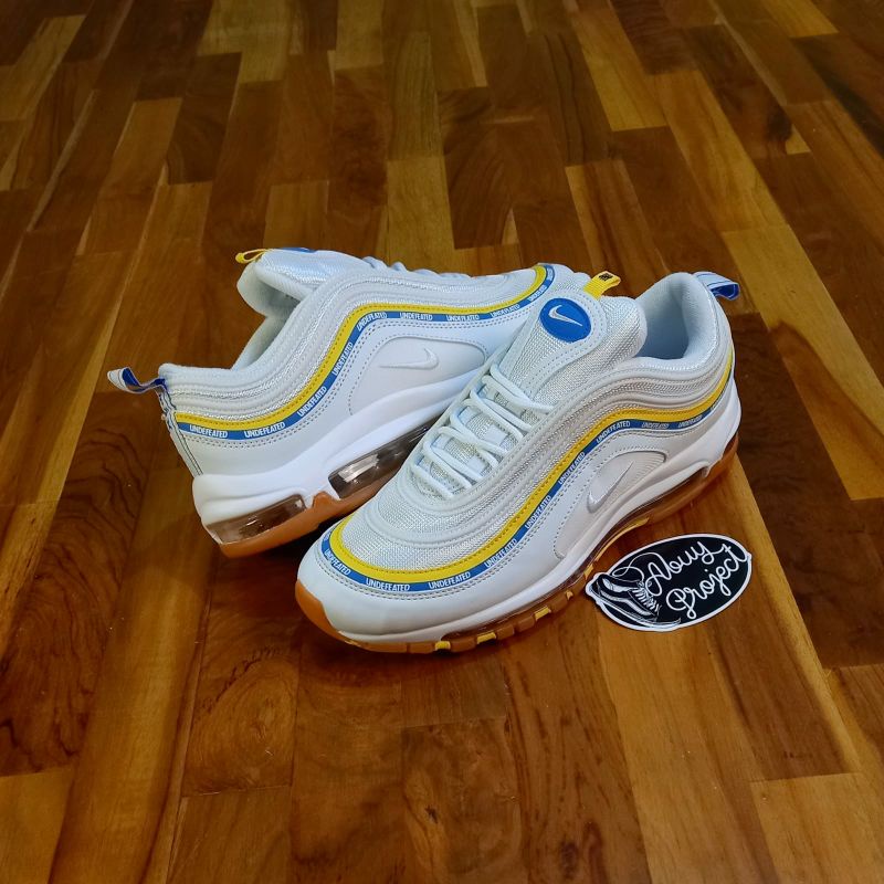 Nike air max bruins best sale